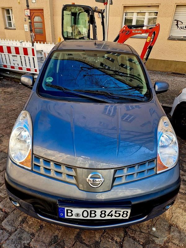 Gebraucht Nissan Note 88 PS (64 kW) 2007 Silber Kleinwagen