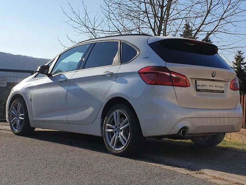 Gebraucht BMW 225 Advantage 136 PS (100 kW) 2018 Weiß Kombi