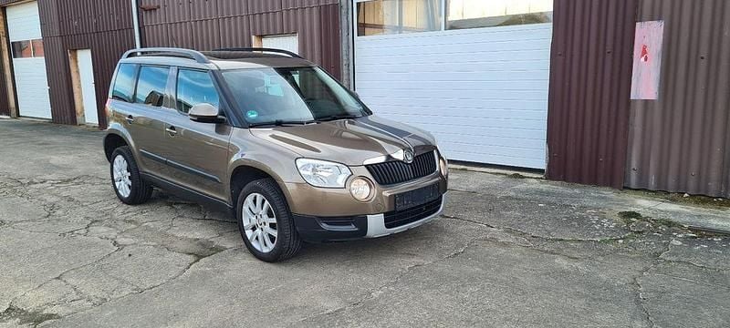 Gebraucht Skoda Yeti Elegance 105 PS (77 kW) 2013 Braun SUV