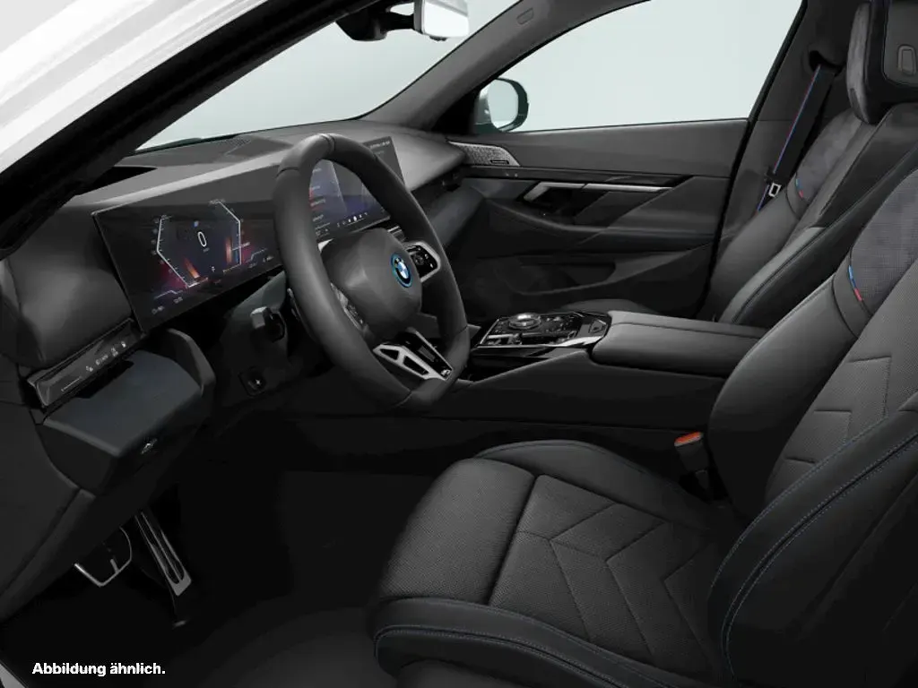 Gebraucht BMW i5 Performance 250 kW (340 PS) 2024 Weiß Kombi