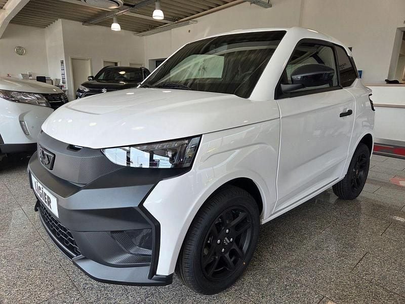 Ny Ligier JS50 2025 Hvid Hatchback