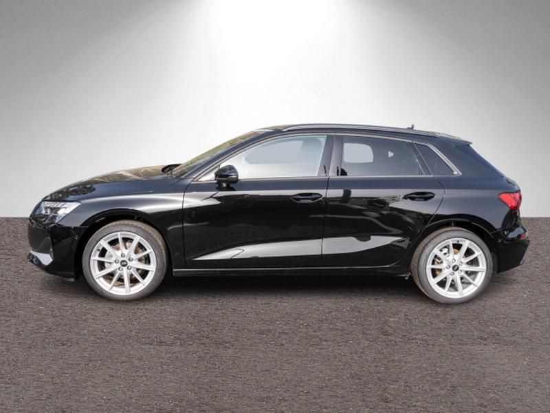 Gebraucht Audi A3 Advanced Plus 116 PS (85 kW) 2025 Mythosschwarz metallic Limousine