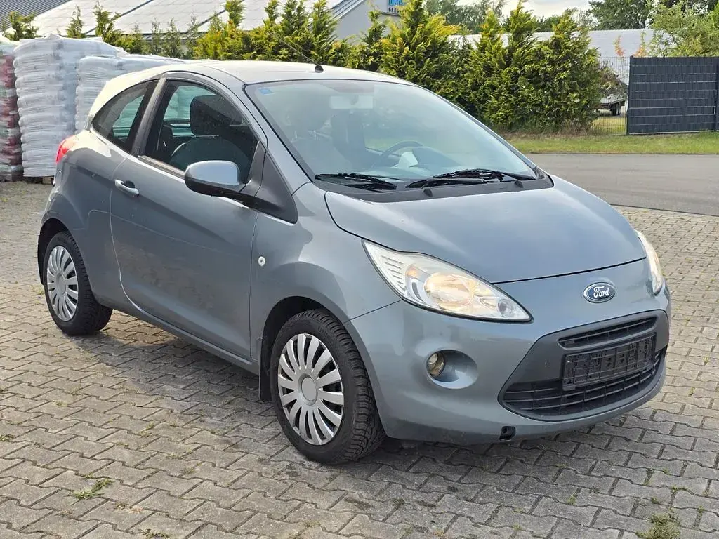 Gebraucht Ford Ka Titanium 69 PS (50 kW) 2009 Grau Kleinwagen