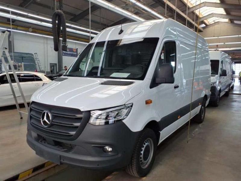 Gebraucht Mercedes Sprinter 170 PS (125 kW) 2024 Arktikweiss Van
