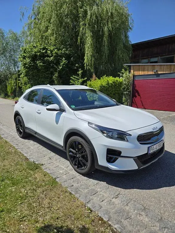 Gebraucht Kia XCeed 160 PS (117 kW) 2022 Weiß SUV