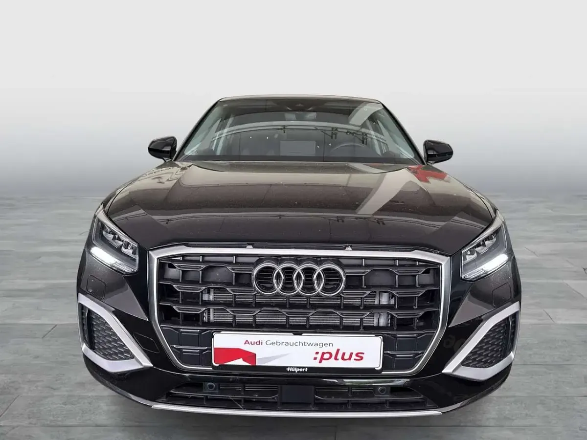 Używany Audi Q2 Advanced 150 KM (110 kW) 2025 Czarny SUV