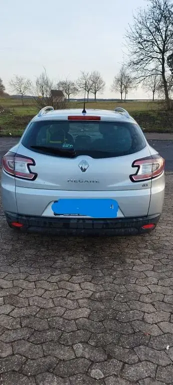 Gebraucht Renault Mégane III Expression 106 PS (77 kW) 2010 Silber Limousine