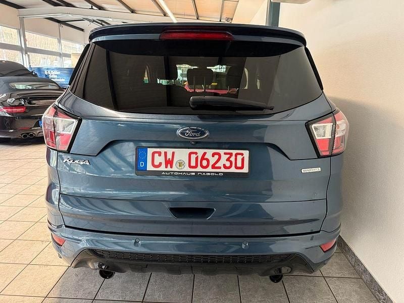 Gebraucht Ford Kuga ST-Line 175 PS (128 kW) 2019 Blau SUV