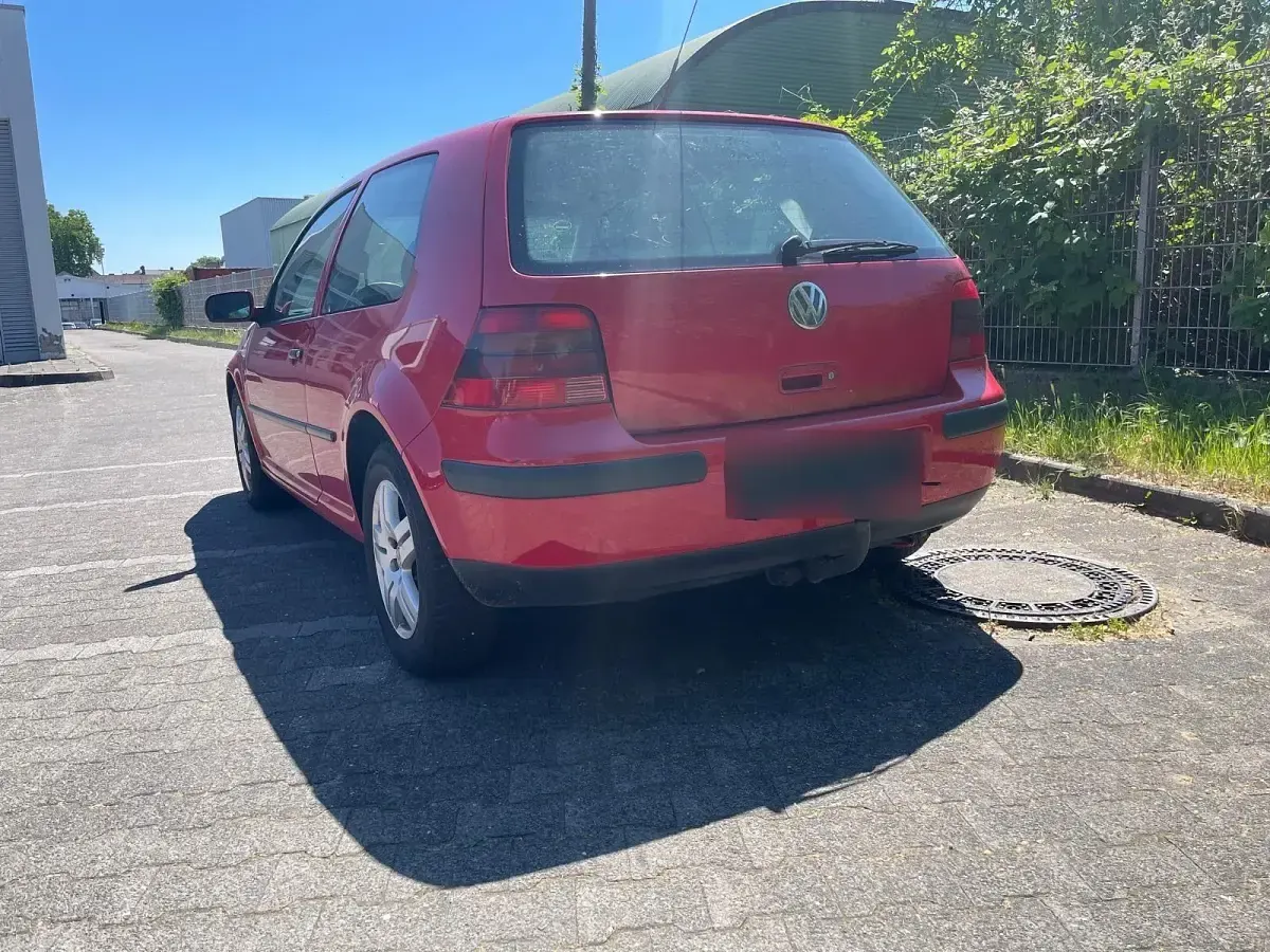 Gebraucht VW Golf IV 110 PS (80 kW) 2002 Rot Limousine