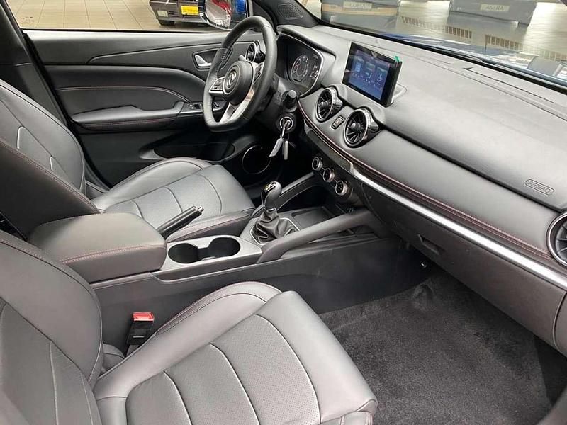 Neu DFSK Fengon 106 PS (77 kW) 2025 Blau metallic SUV