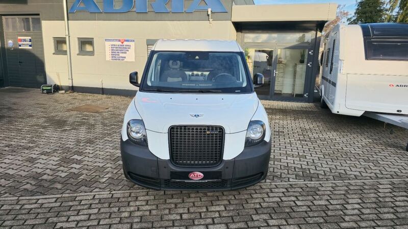 Weiß Gebraucht 2021 LEVC VN5 Business Van / Kleinbus | 30.990 € - Bild 1/4