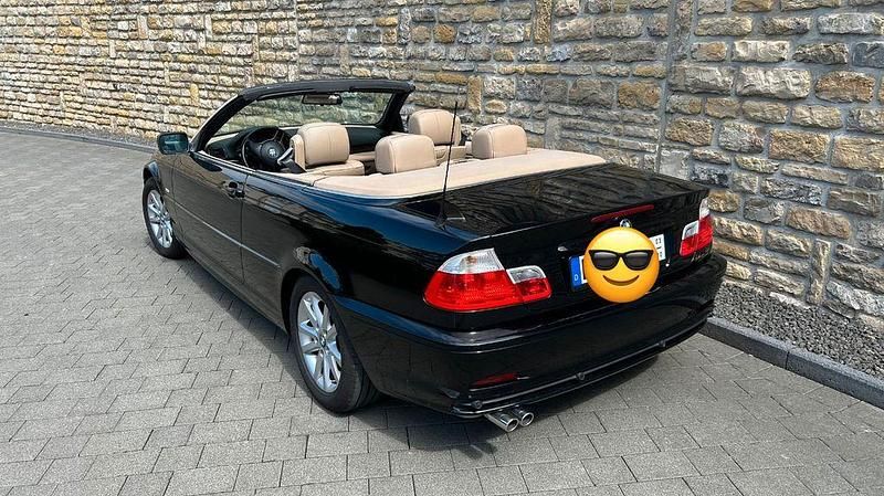 Gebraucht BMW 320 Cabriolet 170 PS (125 kW) 2001 Schwarz Cabrio