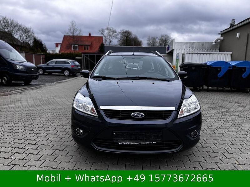 Gebraucht Ford Focus 101 PS (74 kW) 2010 Grau Kombi