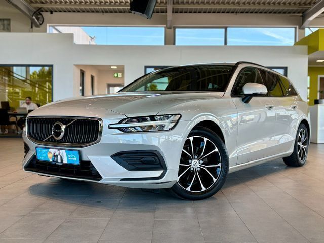 Birch light / metallic Gebraucht 2018 Volvo V60 Momentum Kombi | 20.495 € (Guter Preis) - Bild 1/2