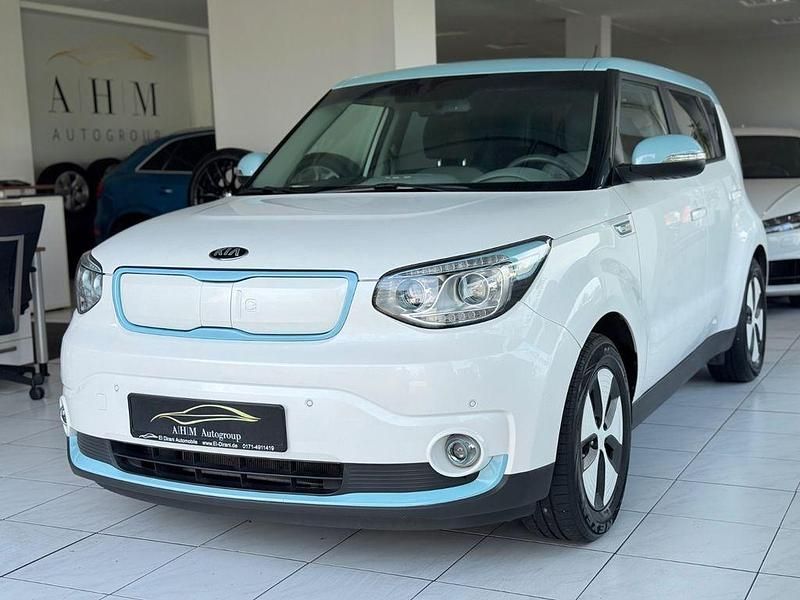 Weiß Gebraucht 2015 Kia Soul EV 3 SUV | 9.390 € (Fairer Preis) - Bild 1/4