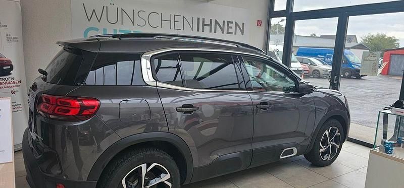 Grau Gebraucht 2020 Citroën C5 Aircross Start SUV | 14.900 € - Bild 1/4
