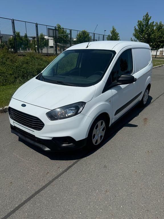 Weiß Gebraucht 2018 Ford Transit Van / Kleinbus | 5.300 € (Superpreis) - Bild 1/4