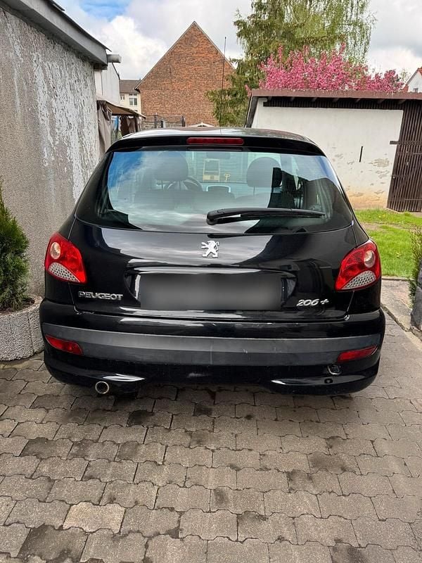 Used Peugeot 206+ 75 HP (55 kW) 2010 Black Hatchback