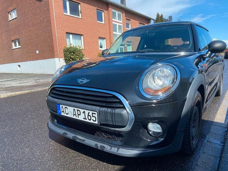 Gebraucht Mini ONE 75 PS (55 kW) 2014 Schwarz Kleinwagen