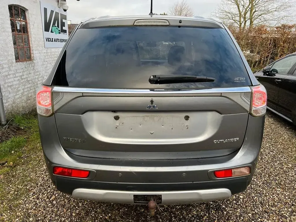 Gebraucht Mitsubishi Outlander Intense 150 PS (110 kW) 2014 SUV