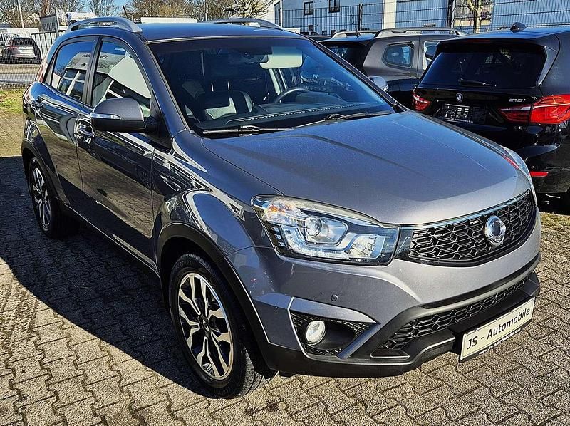 Usata SsangYong Korando 178 CV (130 kW) 2016 Grigio SUV