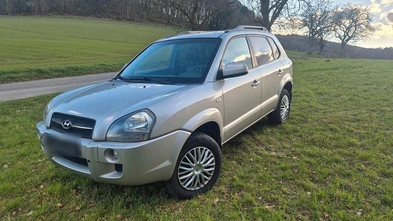 Gebraucht Hyundai Tucson 141 PS (103 kW) 2008 Silber SUV