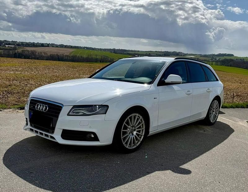 Gebraucht Audi A4 S-Line 211 PS (155 kW) 2009 Weiß Kombi