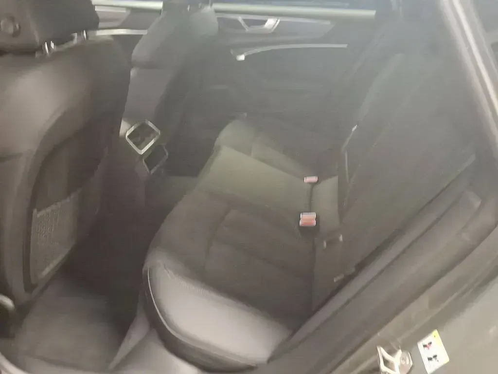 Gebraucht Audi A7 S-Line 265 PS (194 kW) 2025 Grau Limousine