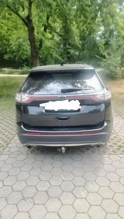 Gebraucht Ford Edge Titanium 179 PS (131 kW) 2016 Schwarz SUV