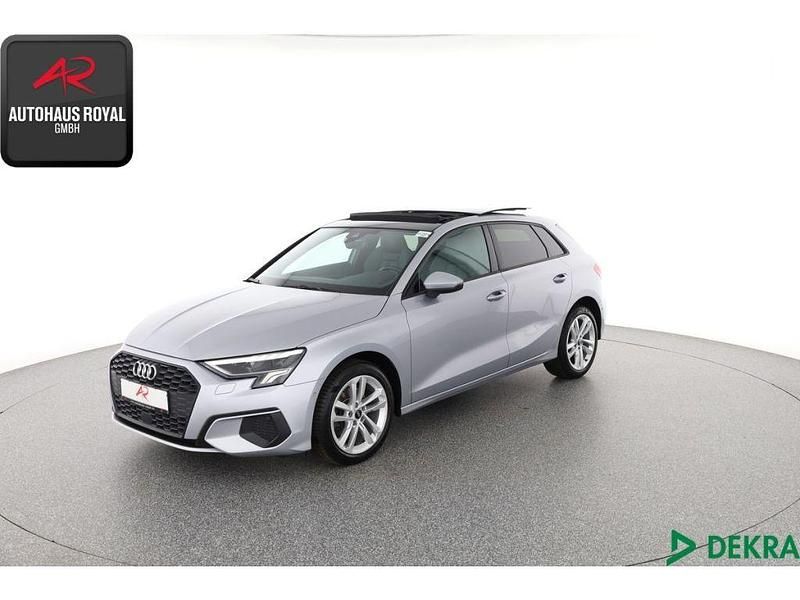 Silber (metallic) Gebraucht 2021 Audi A3 Advanced Limousine | 25.780 € (Etwas zu teuer) - Bild 1/4