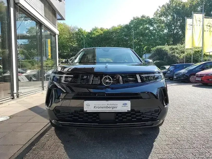 Gebraucht Opel Mokka Elegance 131 PS (96 kW) 2024 Lackierung schwarz perla nera/typ aussenverkleidung metalliclackierung SUV
