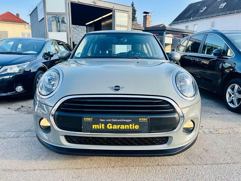 Gebraucht Mini One D 95 PS (69 kW) 2018 Grau Kleinwagen
