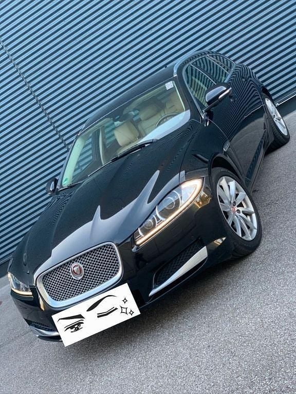 Schwarz Gebraucht 2015 Jaguar XF Sportbrake Kombi | 11.499 € (Superpreis) - Bild 1/4