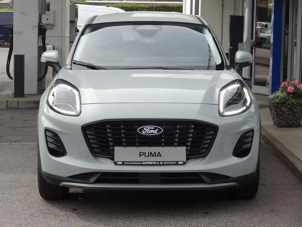 Nouă Ford Puma Titanium 125 CP (91 kW) 2026 Gri SUV
