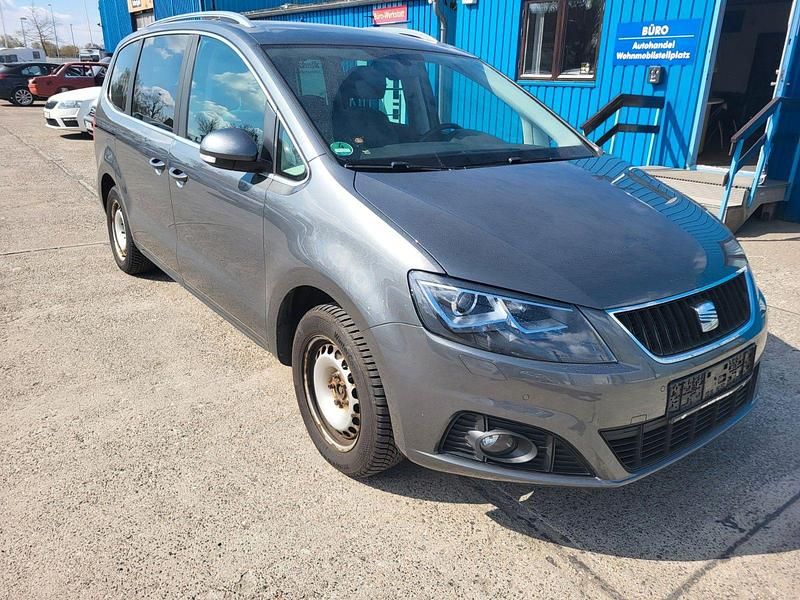 Gebraucht Seat Alhambra Style 177 PS (130 kW) 2015 Grau Van / Kleinbus