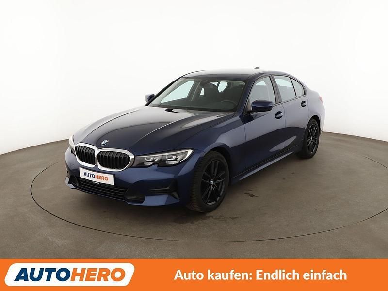 Gebraucht BMW 318 Advantage 150 PS (110 kW) 2019 Blau Limousine