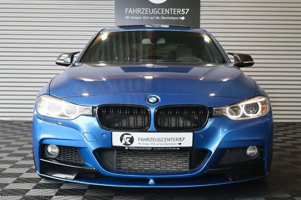 Gebraucht BMW 335 M Sport 306 PS (225 kW) 2015 Blau Limousine