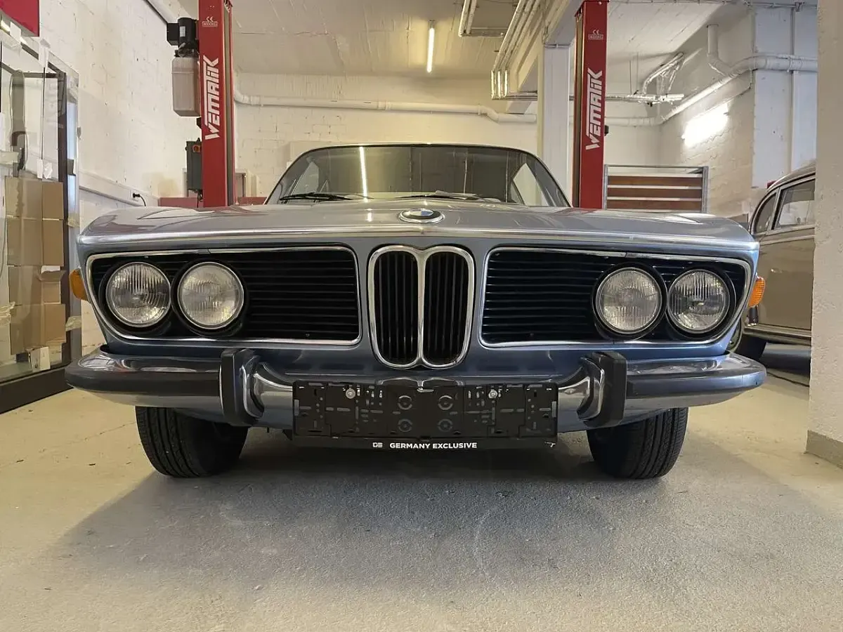 Gebraucht BMW E9 179 PS (131 kW) 1973 Blau Coupé
