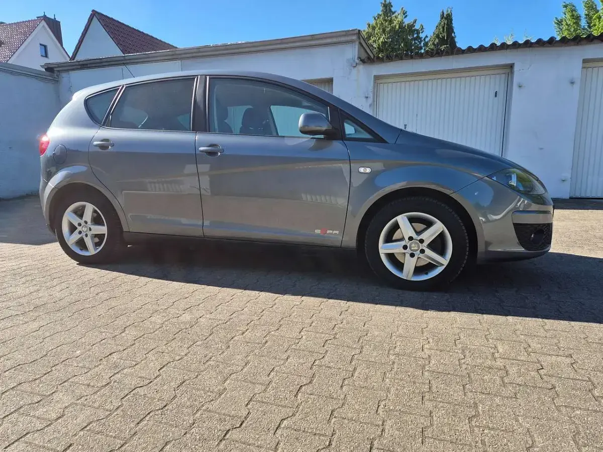 Second-hand Seat Altea Copa 105 CP (77 kW) 2012 Gri Monovolum