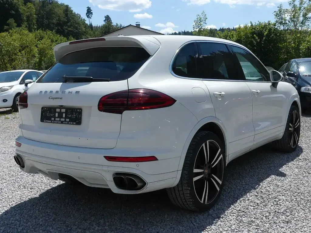 Gebraucht Porsche Cayenne Diesel Platinum Edition 262 PS (192 kW) 2017 Weiß SUV