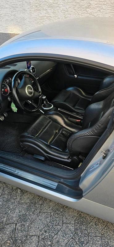 Gebraucht Audi TT S-Line 180 PS (132 kW) 1999 Silber Coupé