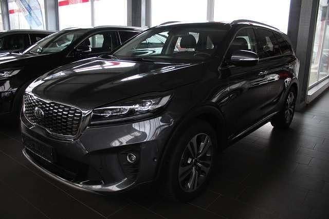 Grau metallic Gebraucht 2019 Kia Sorento Platinum SUV | 33.010 € - Bild 1/4