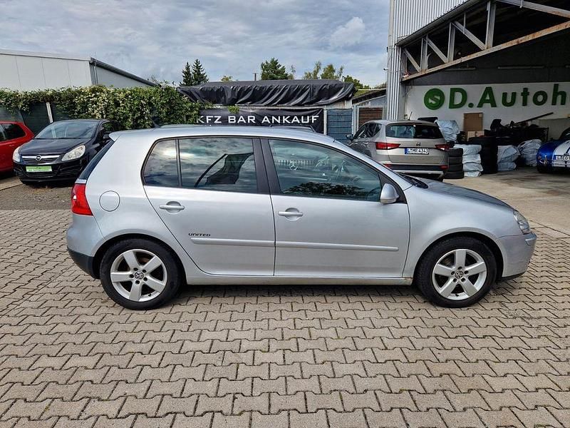 Gebraucht VW Golf VI United 102 PS (75 kW) 2008 Silber Kleinwagen