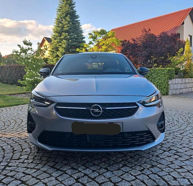 Grau Gebraucht 2022 Opel Corsa GS Line Kleinwagen | 15.000 € (Fairer Preis) - Bild 1/4
