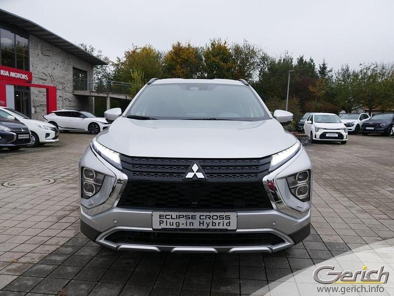 Gebraucht Mitsubishi Eclipse Cross Plus 188 PS (138 kW) 2024 Silber SUV