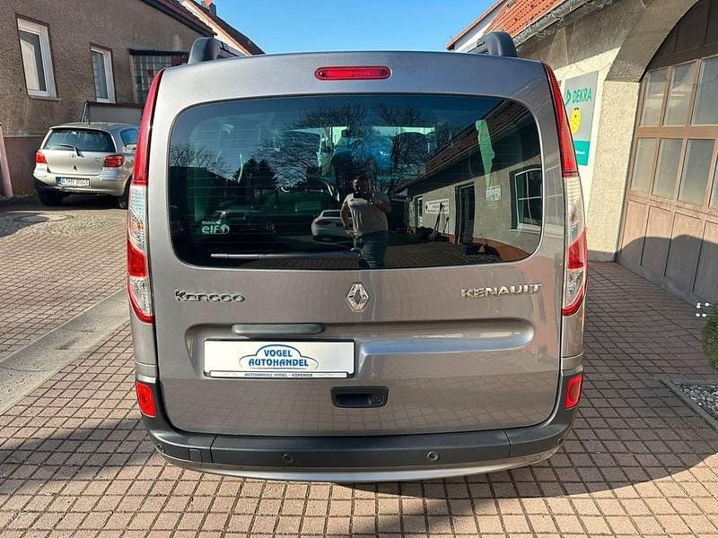 Gebraucht Renault Kangoo LIMITED 114 PS (83 kW) 2017 Grau Van / Kleinbus