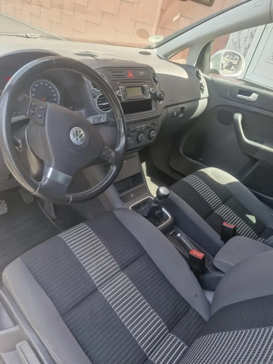 Gebraucht VW Golf V 85 PS (62 kW) 2008 Silber Kleinwagen