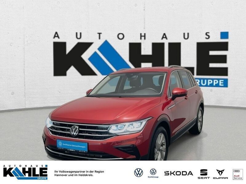 Rot Gebraucht 2023 VW Tiguan Elegance SUV | 32.690 € (Guter Preis) - Bild 1/4