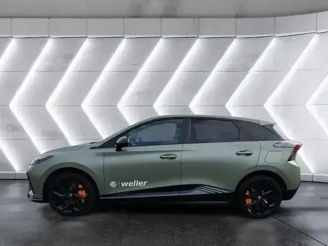 Gebraucht MG MG4 EV 319 kW (435 PS) 2023 Gruen Kleinwagen
