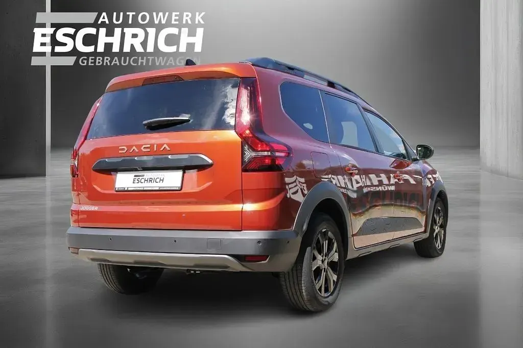 Gebraucht Dacia Jogger Extreme 110 PS (80 kW) 2025 Orange Van / Kleinbus